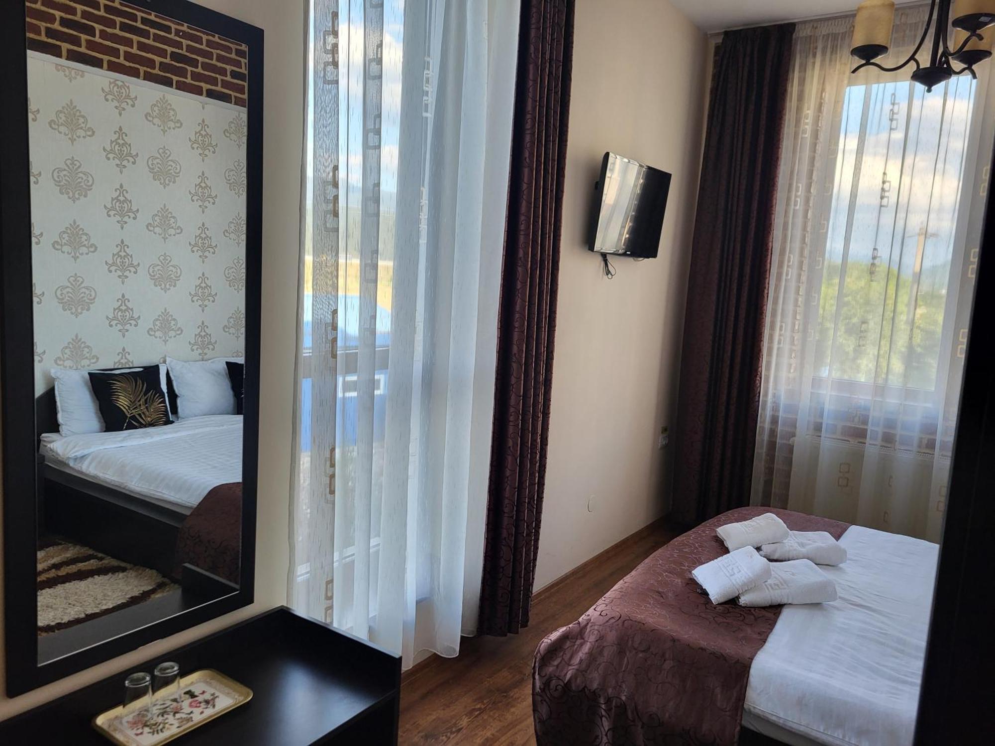 Casa Alex Rasnov Hotel Szoba fotó
